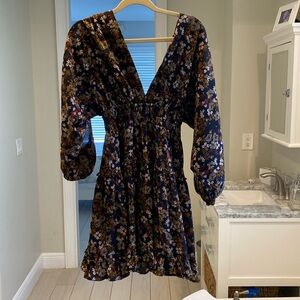 Fate -Gorgeous flower dress with Navy background